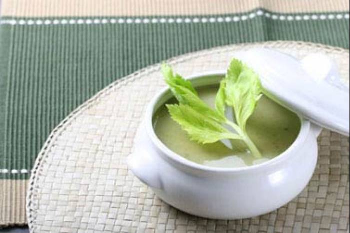 Crema de lechuga y cebolla