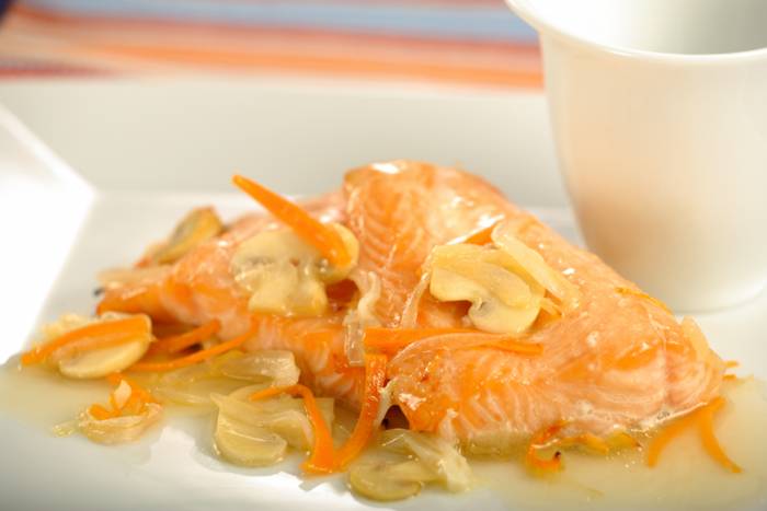 Salmón con verduras