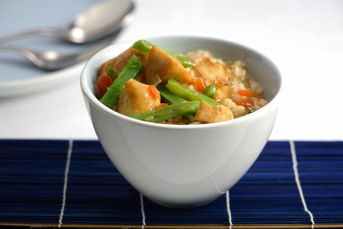 Arroz caldoso con pollo y verduras