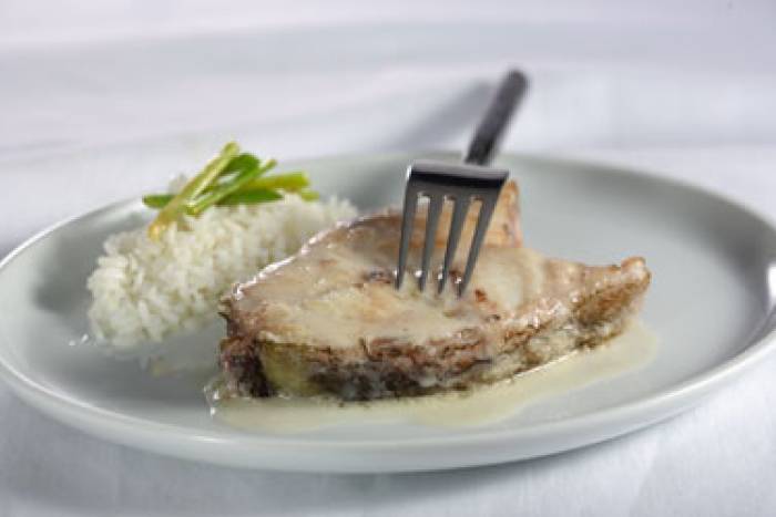 Mero a la crema de ajos tiernos