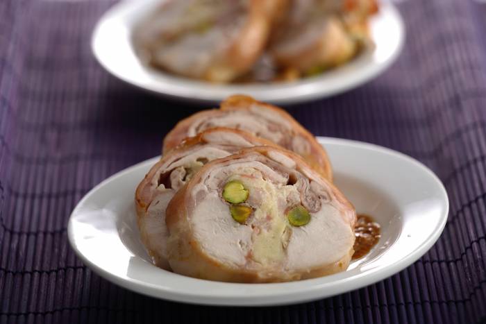 Redondo de conejo relleno