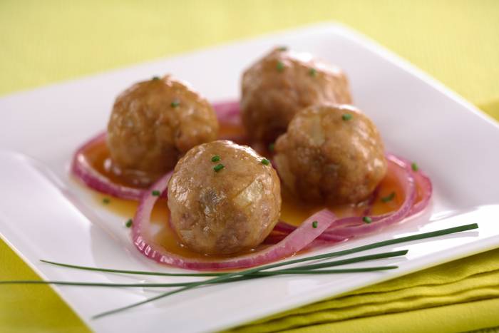 Albóndigas con salsa de cebolla