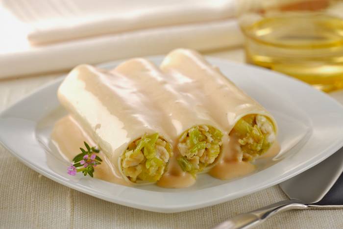 Canelones de pechuga de pollo