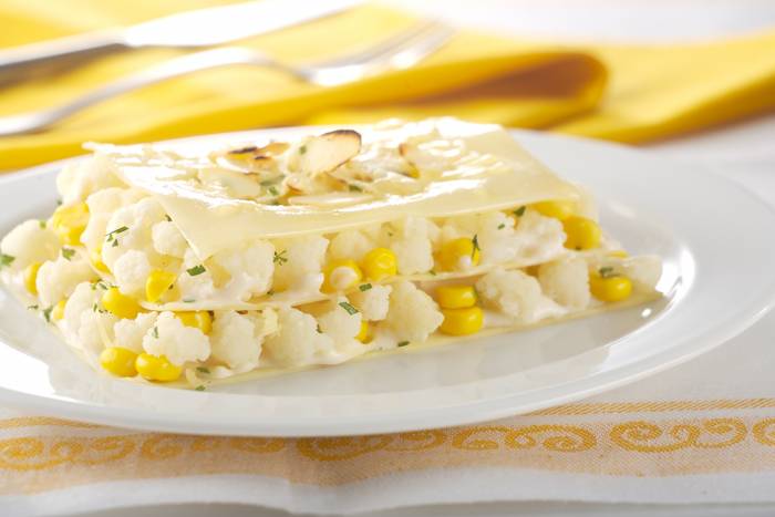 Lasaña de coliflor y bechamel