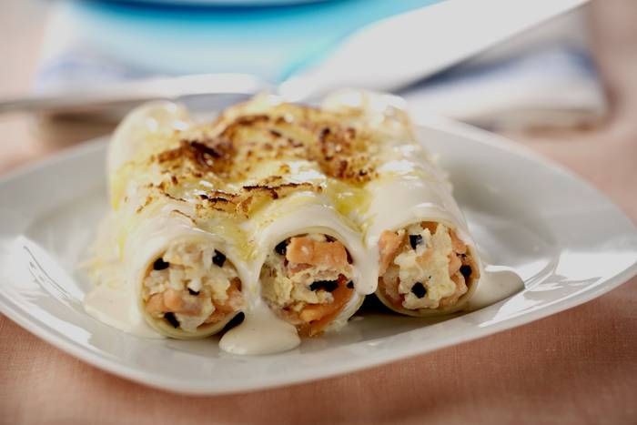 Canelones con salmón