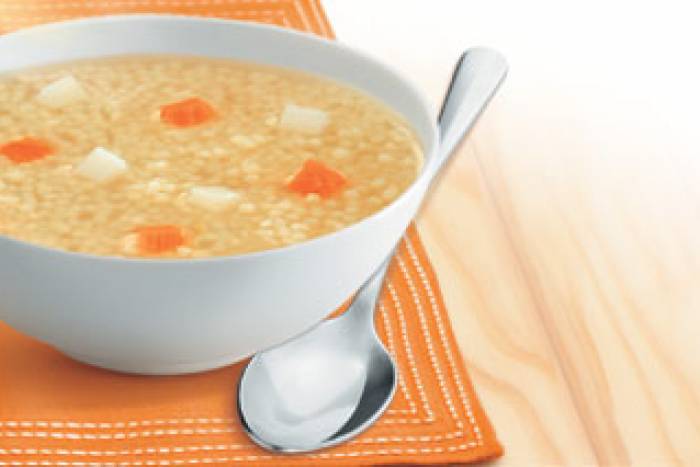 Sopa de pollo con maravilla