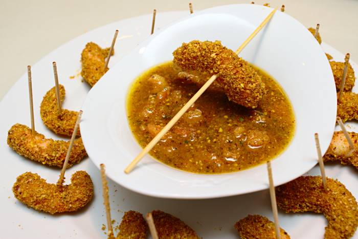 Langostinos con salsa de pistachos
