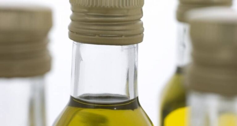 Para elaborar un aceite de jamón ibérico.