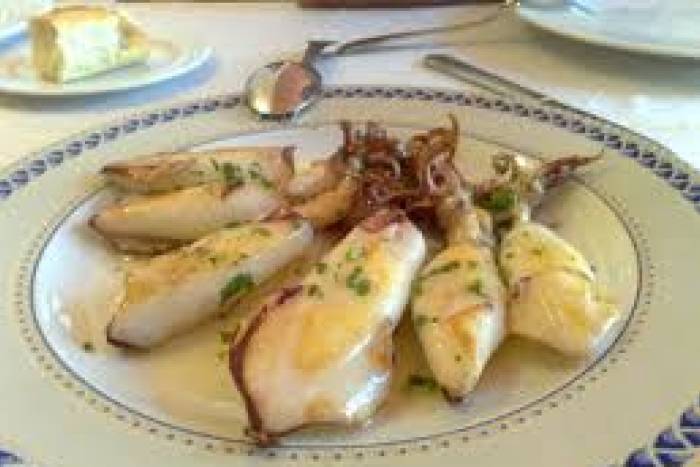 Calamares a la plancha con salsa de limón | Recetas Gallina Blanca