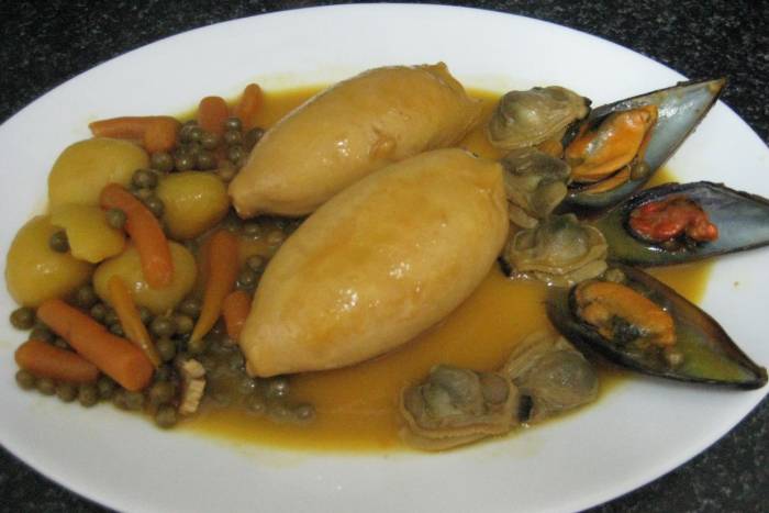 Calamares rellenos de marisco