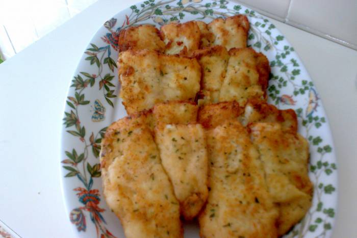 Filetes de merluza empanados