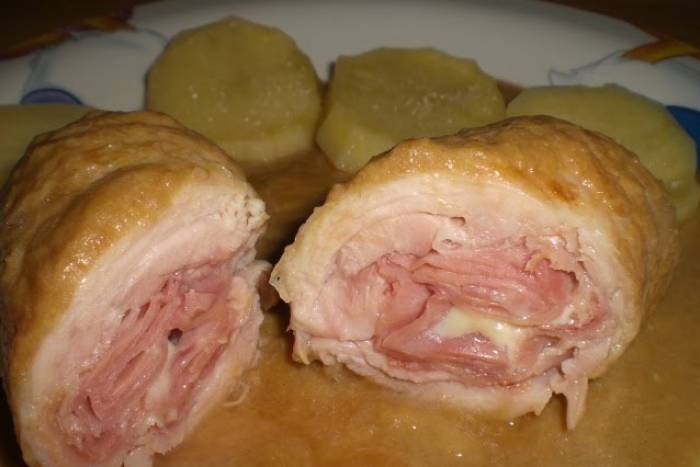 Rollitos de pollo con jamón dulce y queso