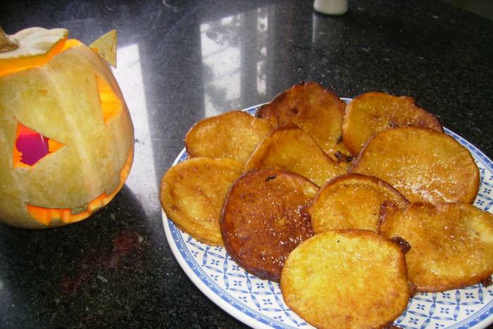 Chulas de calabaza (calacú en gallego)