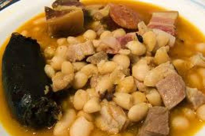 Potaje de judías de casa