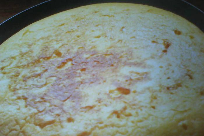 Tortilla de jamón y cebolla