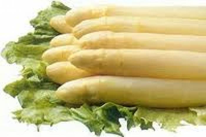 Espárragos con alioli