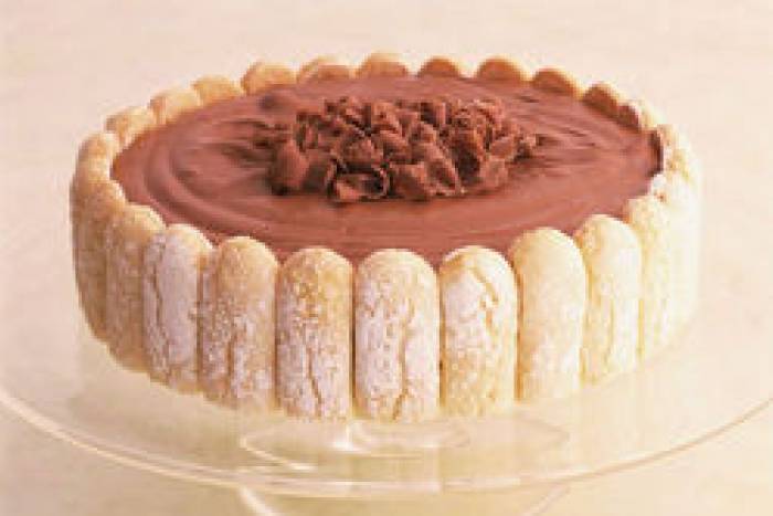 Charlotte de chocolate