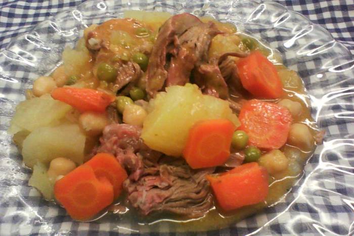 Carne de cocido en salsita