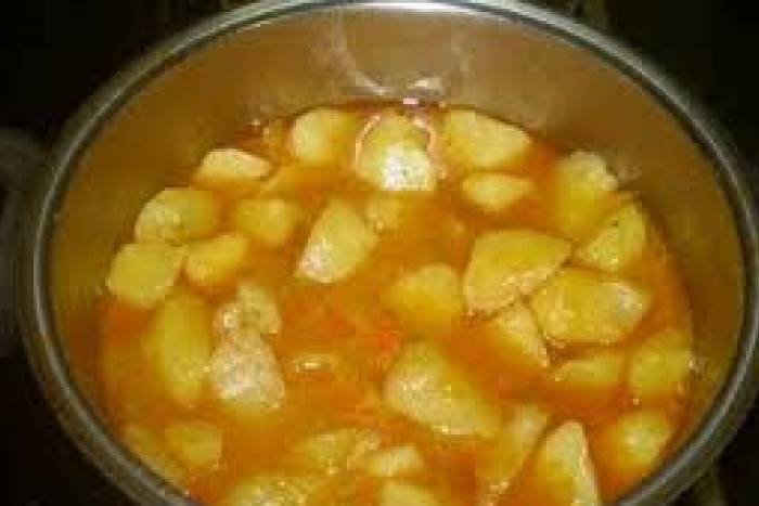 Guiso con patatas de mi abuela