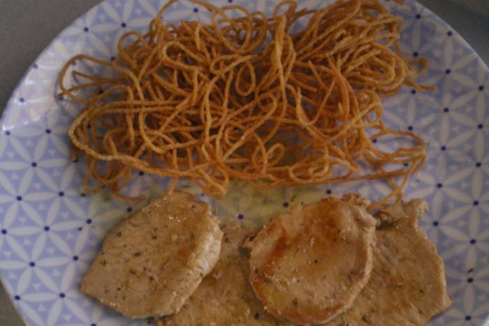 Lomo al whisky acompañados de sorpresa