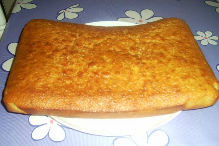 Bizcocho de yogur gigante