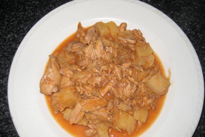 Marmitaco de atún en conserva