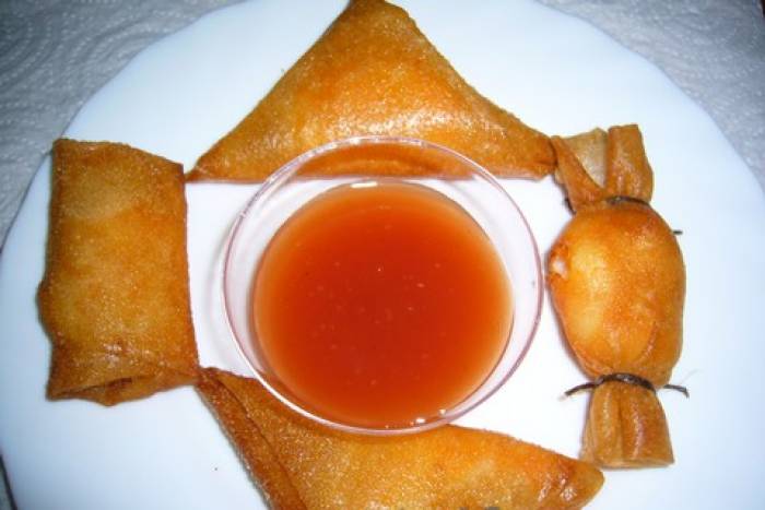 Langostinos envueltos en masa filo