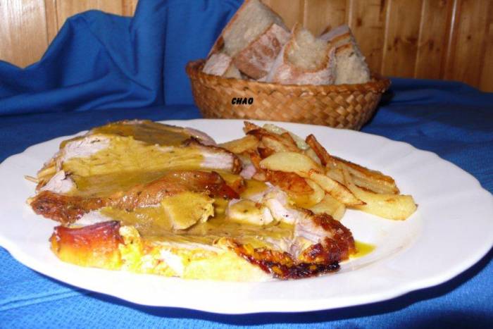 Paletilla de cerdo asada a las finas hierbas