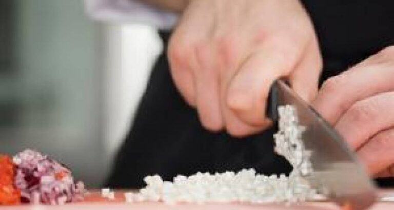 Pelar cebollas sin llorar !!!!!