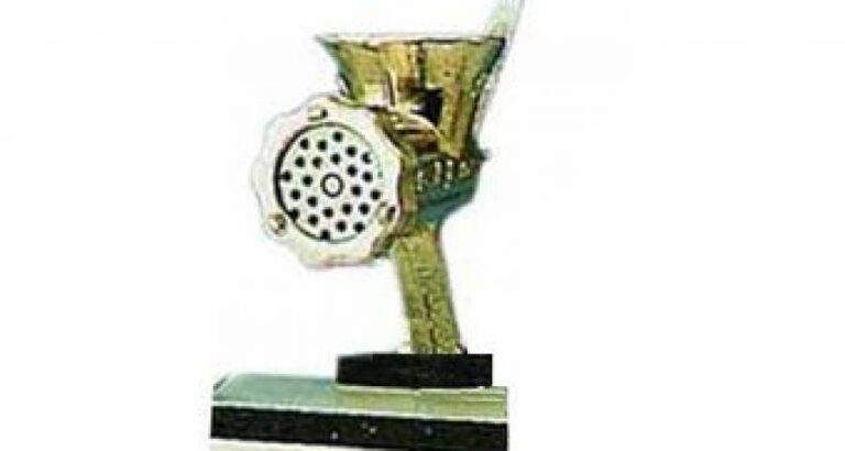 Limpiar máquinas de moler carne