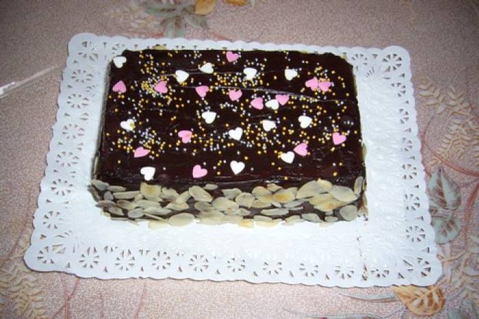 Tartita rápida de chocolate con barquillos de nata