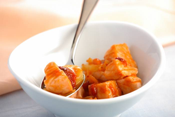 Guiso de salmón, patata y calabaza