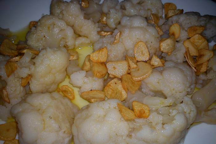 Coliflor al ajillo con mi toque picantito