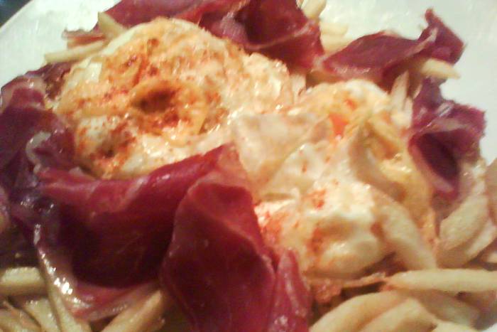 Huevos fritos con jamón ibérico