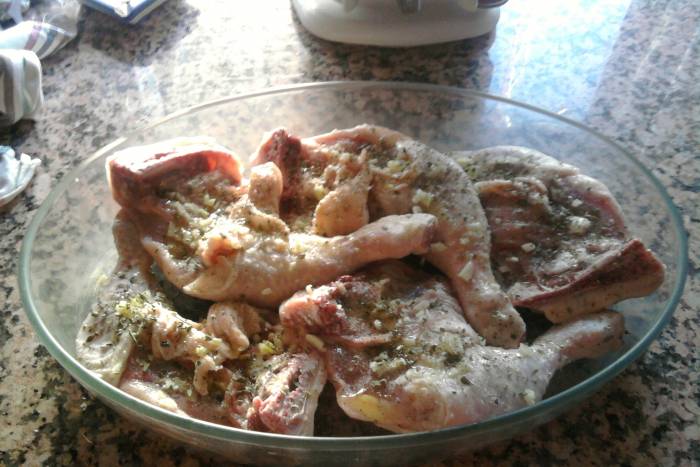 Muslos de pollo asados fáciles