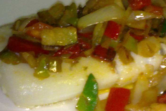 Bacalao al punto de sal con 6 verduras