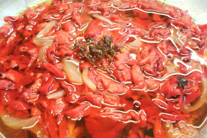 Pimientos en escabeche