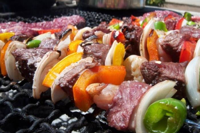 Brochetas de solomillo de ternera