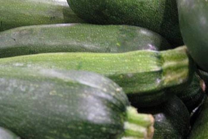 Calabacines rellenos de pavo