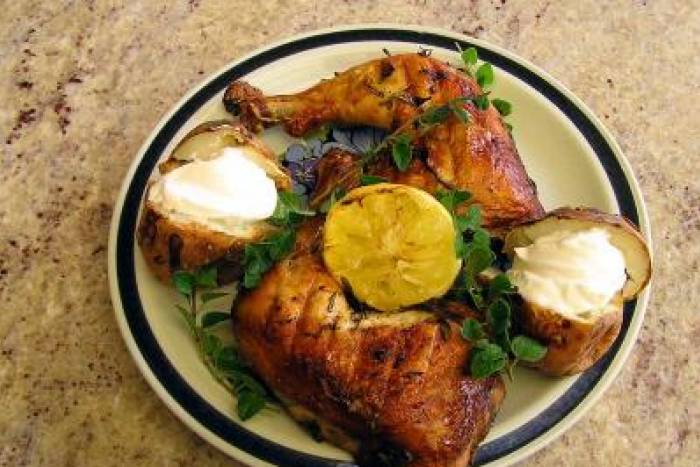 Pollo de corral guisado