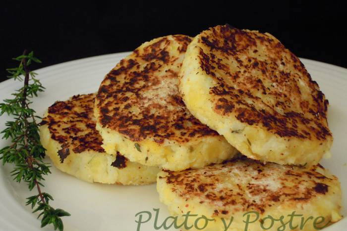 Tortitas de coliflor y patata
