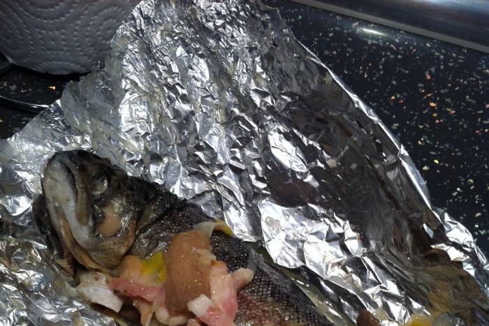 Trucha rellena en papillote