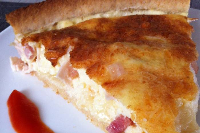 Quiche de bacón y queso