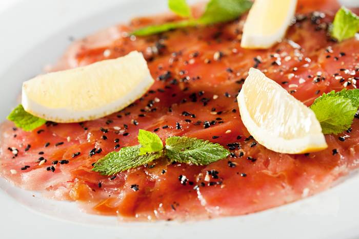 Carpaccio de atún