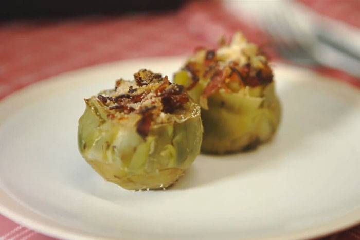 Alcachofas rellenas de jamón