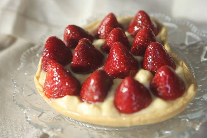 Corazón de fresas (tarta de San Valentín)