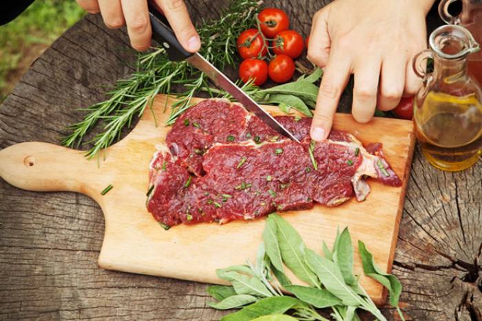 Evita que se doble la carne al cocerla