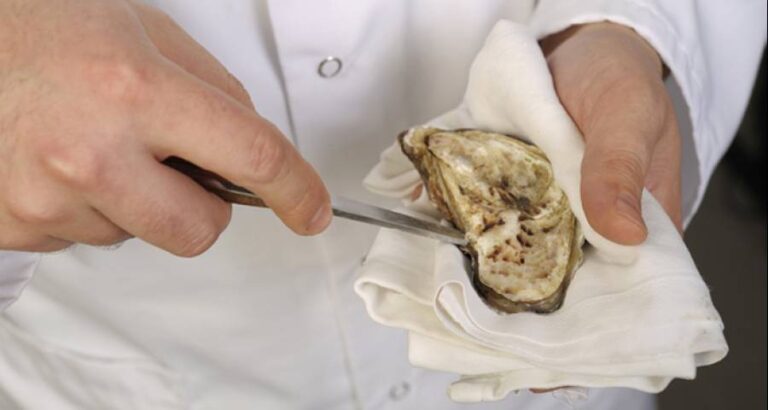 Abre las ostras como un profesional