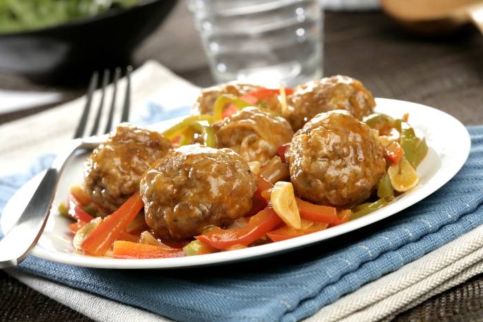 Albóndigas con pimientos