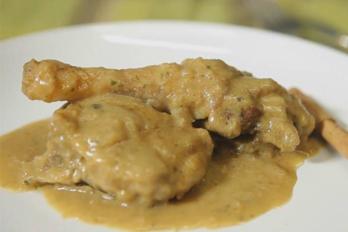 Gallina en pepitoria